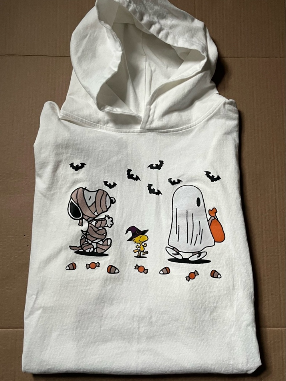 Unbranded White Snoopy Peanuts Halloween Hooded Shirt Ladies Large Mummy Ghost